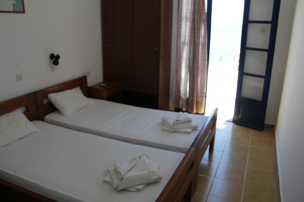 Hotel Stavris Хора-Сфакион Экстерьер фото