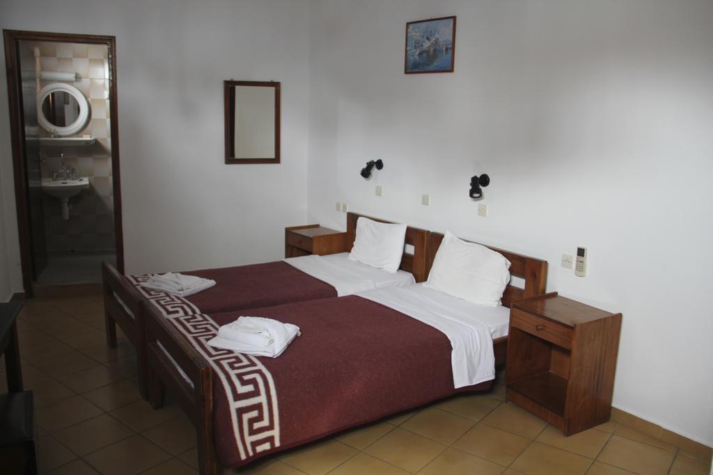 Hotel Stavris Хора-Сфакион Экстерьер фото