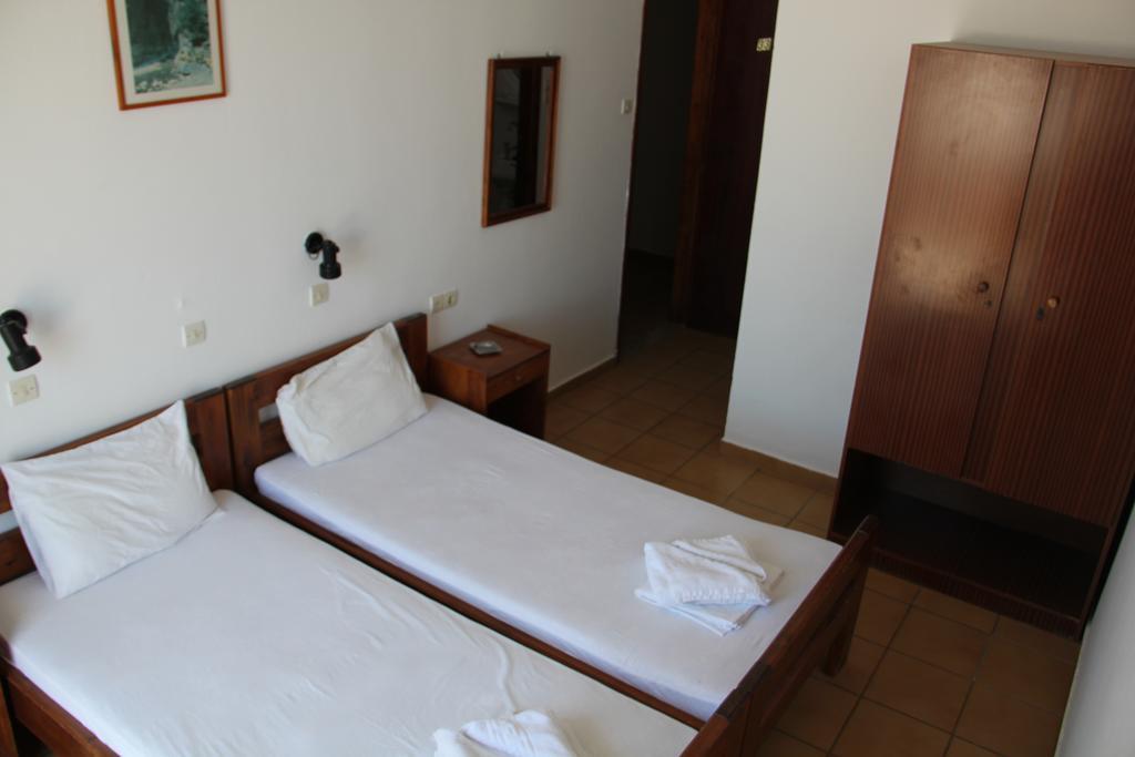 Hotel Stavris Хора-Сфакион Экстерьер фото